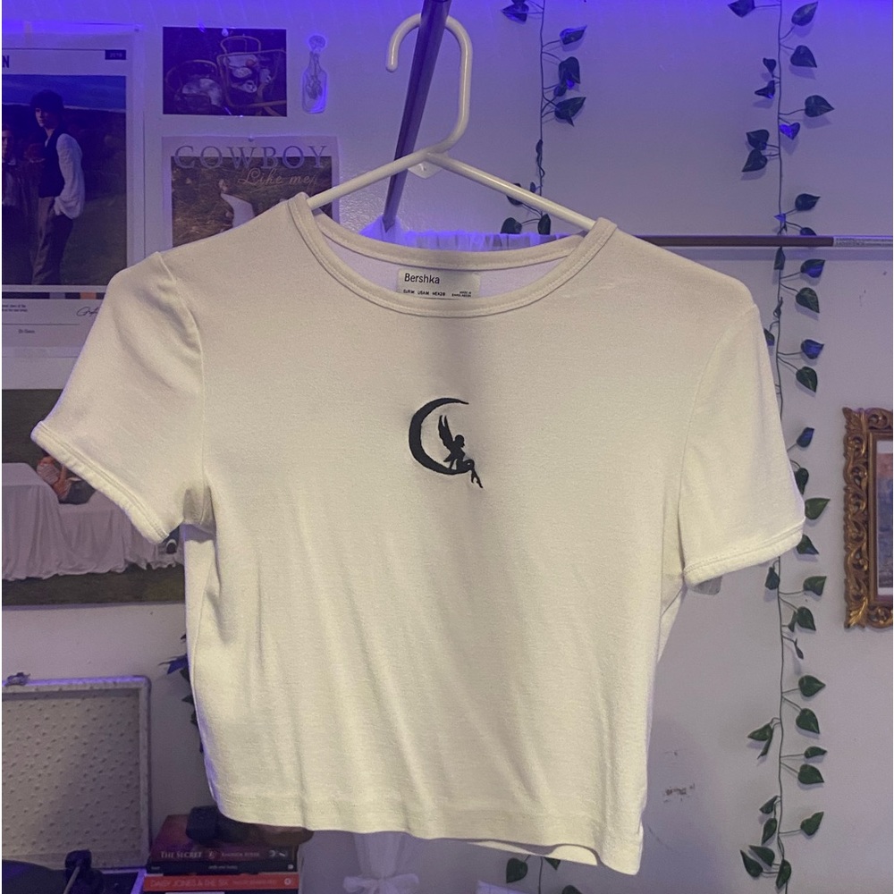 White cropped graphic fairy T-shirt